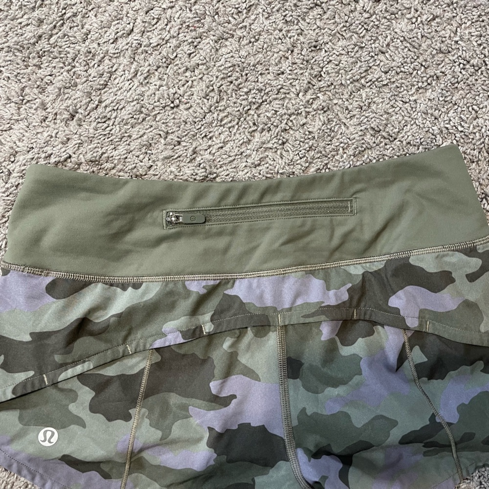 lululemon athletica Camo Green Shorts - Picture 3 of 7